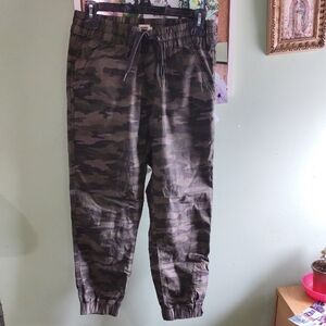 Levi's Olive Green Camo Drawstring Joggers